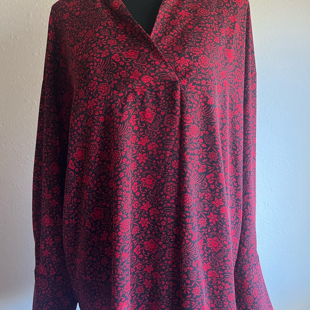Ann Taylor Factory Red and Black Floral Blouse